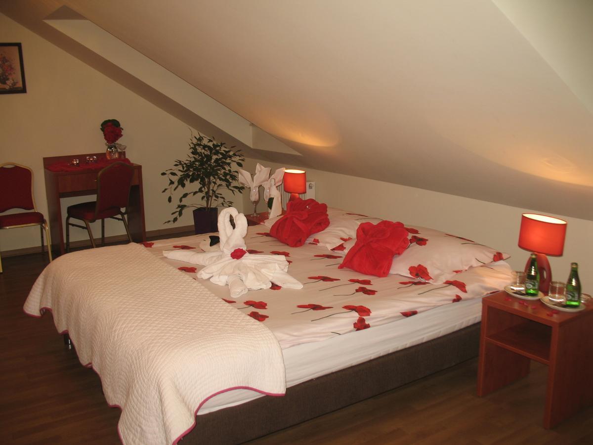 Hotel Zacisze Ulan Zimmer foto